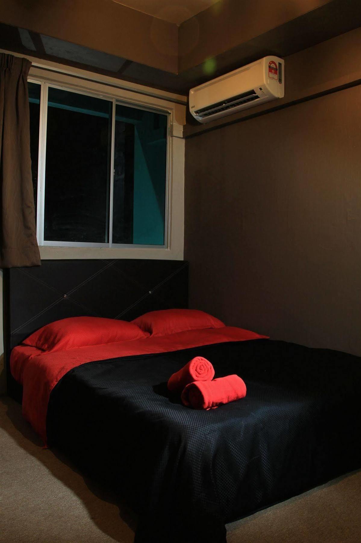The Room @ Zishi Kota Bharu Dış mekan fotoğraf